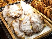 usaMAISON KAYSER ~bh^EX̓eʐ^1