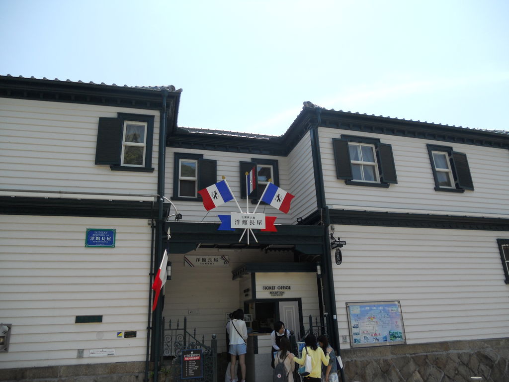 インドコロニアル枠付き扉 （施工事例を見る ー 事例検索｜MADO  