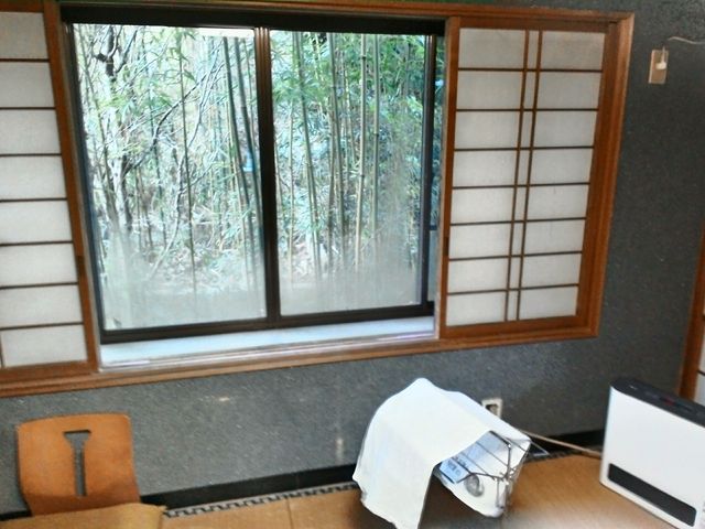 �h�������R_���뉷�򔒍�ف@����̓�