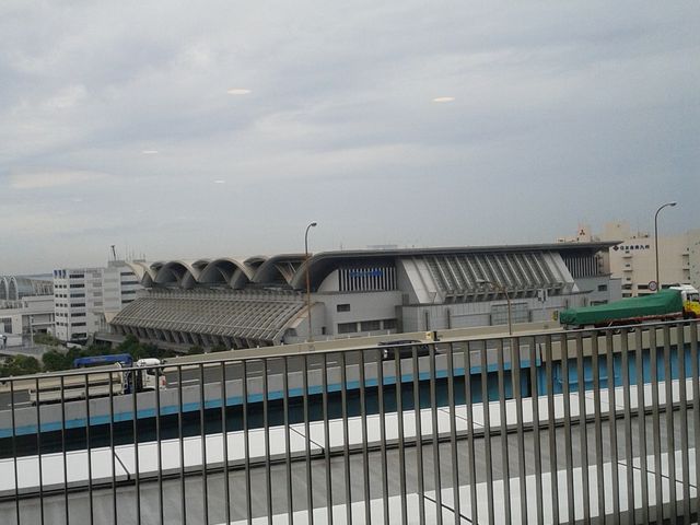 �O��_�}�������b�Z����