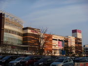 gV[̃CIaߊԓX̓eʐ^1