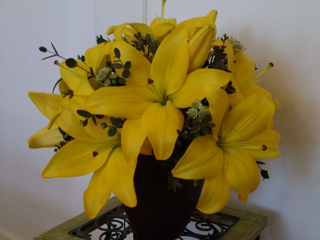 �S�����R�g���A���̂��Y��Ȍ`�ɂȂ�悤�C�����܂����B_Premium Flowers �v���~�A�� �t�����[�Y�i�t�����[�f�U�C���X�N�[���j