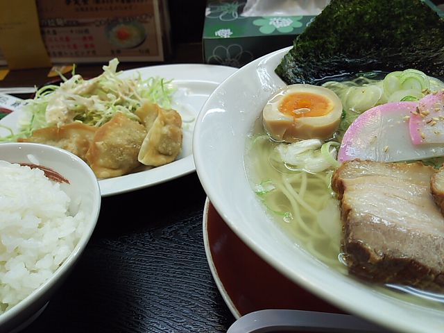 T[x^CK[̖{Ɩ X̓eʐ^1