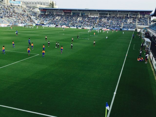 �T�b�J�[_���}�n�X�^�W�A���i�֓c�j