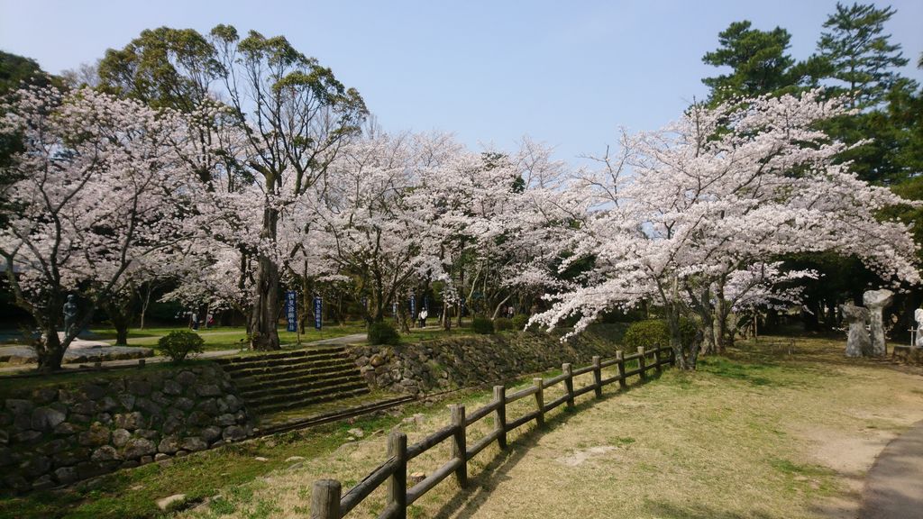 出雲大社神苑（素鵞川沿）