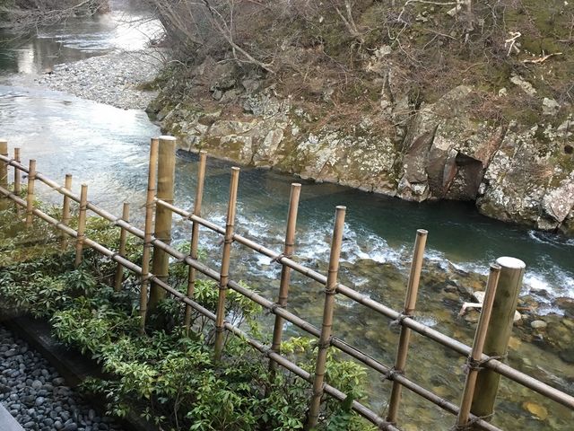 ֒MC\鐅̂ꂢȐ_֒MC