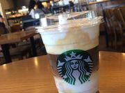 ݂̃X^[obNX R[q[ RXiStarbucks Coffeej̓eʐ^1