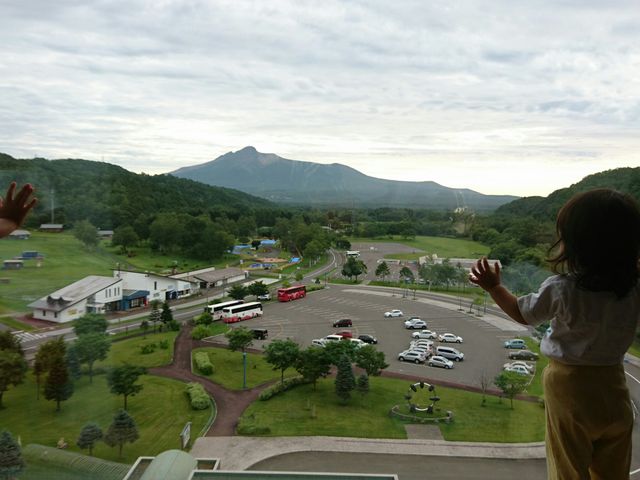 8F�̕�������_���u�}�b�N�X���]�[�g���� �O���[���s�A���