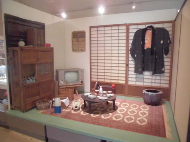 ���a�̕�炵_�Ǝ蒬���j����������