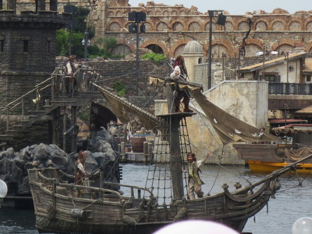 �C���D�̃V���E�́A�т���т���ɂȂ�܂���_�����f�B�Y�j�[�V�[(R)