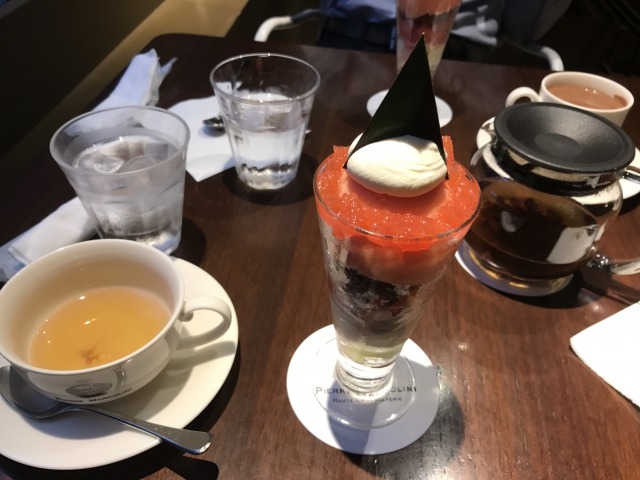 Gߌ̃XCJ̃ptF_sG[}R[j X