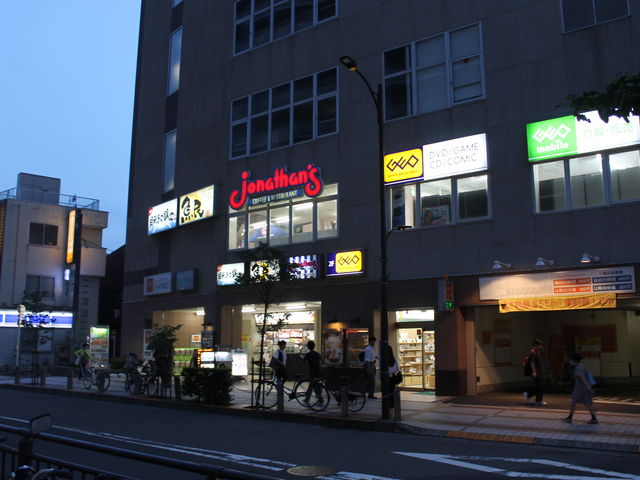 ܂ҁ[̃WiTcwOX̓eʐ^1