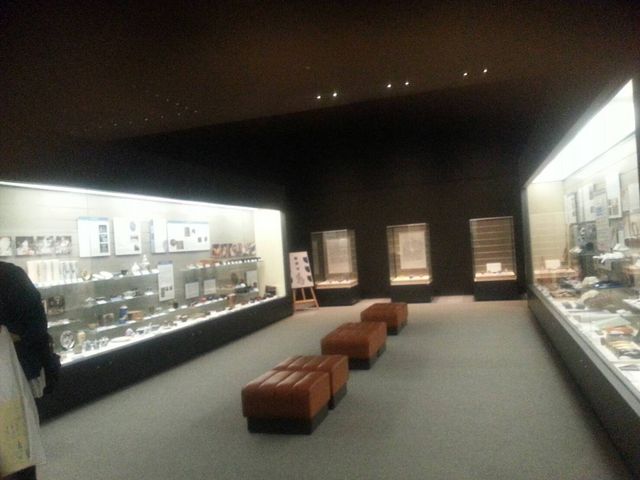 ���i���̓W���u�[�X_������w������