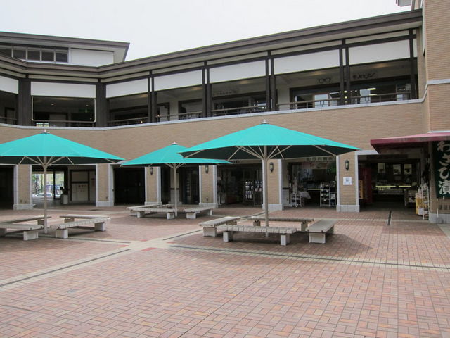 �L�X�Ƃ����I�[�v���X�y�[�X������܂��B_�ɓ������w��܂��v���U