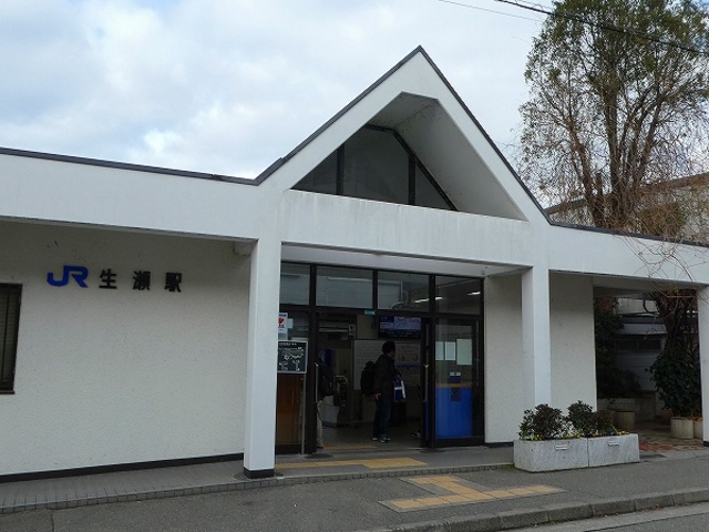 ���Ɍ����{�s�E�i�q���m�R���p���~_�i�q���m�R���p����