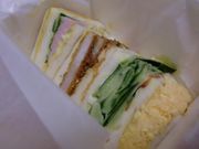 moomĩThECb`@}̓eʐ^1