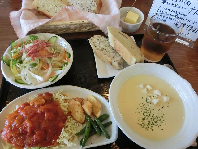 p̔̔Ă܂B_HH[ ܂΃nEX