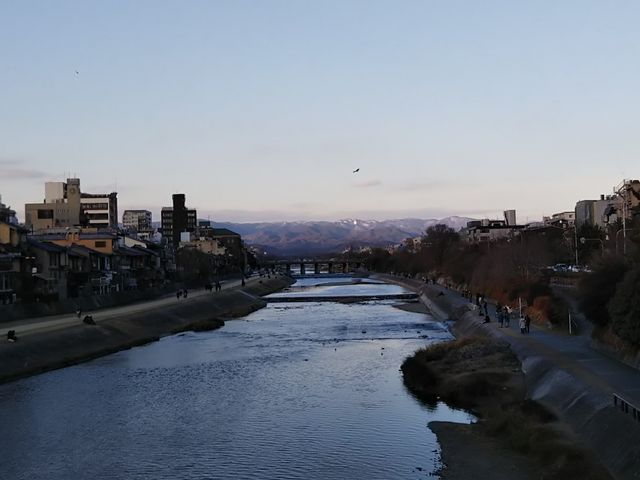 �l��勴����̕��i_����