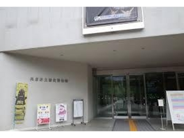 �傫�������قł�_���Ɍ������j������