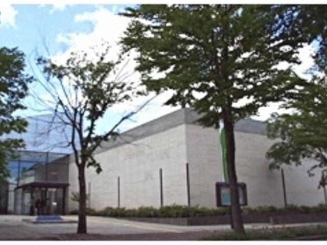 ����������������̔��p�قł��B_�΃��u����