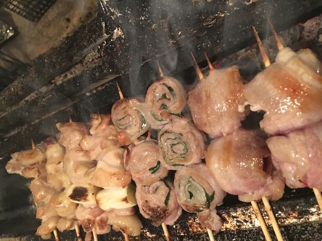 ׂׂł炳̌ډ̓eʐ^2