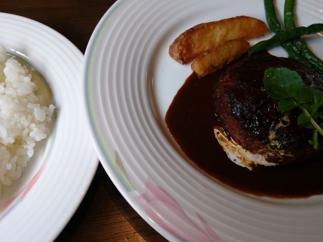 䂤̃WJt@[@肱˃no[OƃĈX̓eʐ^1