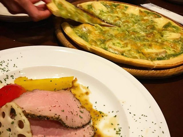 bTBUCKAYRO obP[̓eʐ^1