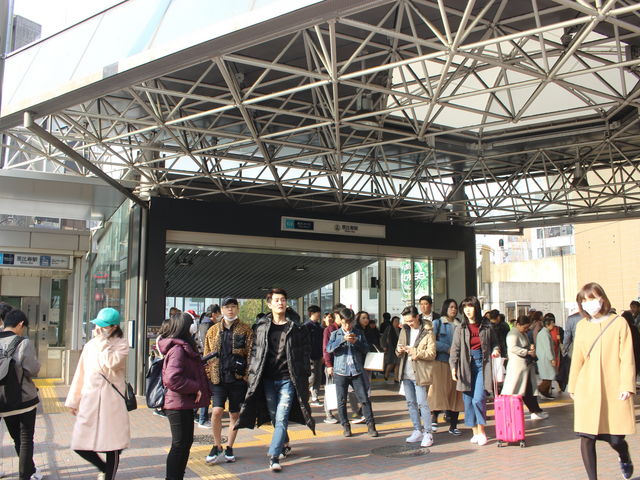 g̏oBbw̖ڂ̑Oł_gJ bw