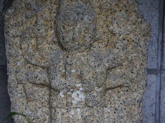 �Q���ɂ������Ε��B_������