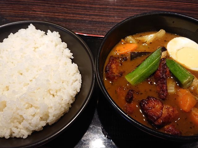 E102̃J[nEXCoCoԉOdԖ쒬X̓eʐ^1