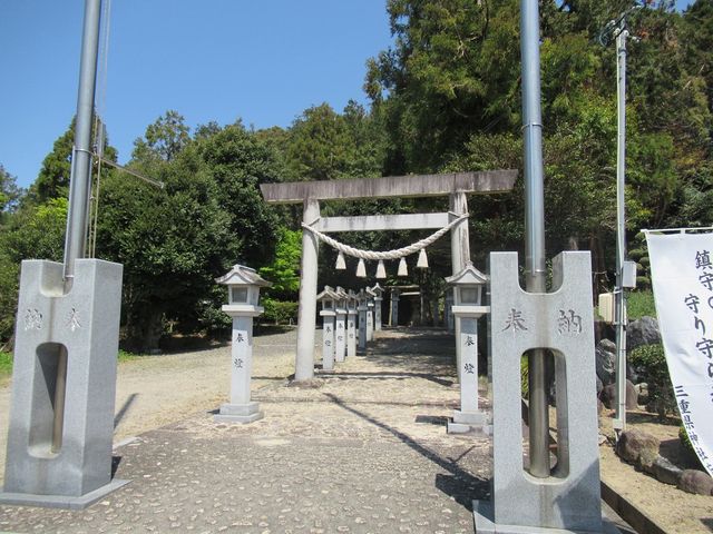 �R���̐_�Г����_�����o�_��