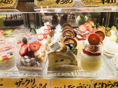 �K�~����َ̉q�H�[�يy�ւ̓��e�ʐ^1