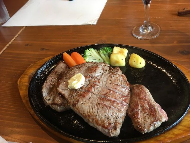 �傫�ȃX�e�[�L�I_JUMBO STEAK HAN S �n���Y ���l�X