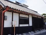 ���񂳂�̒����ƏZ��̓��e�ʐ^1