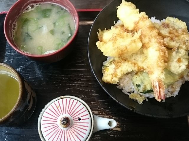 Xkv̎񂤂ǂ  ÓX̓eʐ^1