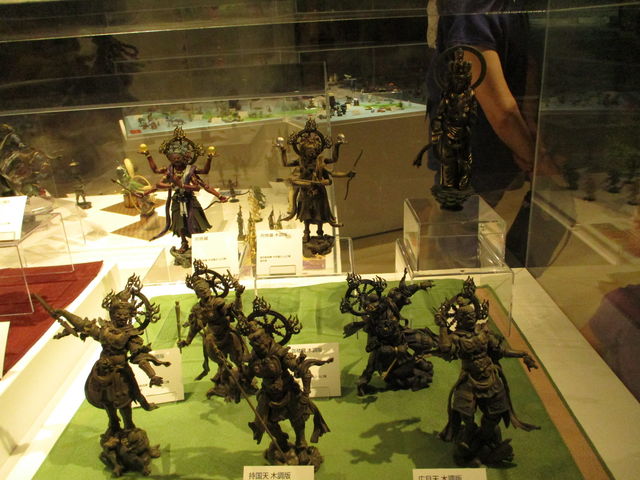 �����ł�_�~�`���ꂭ��悵�t�B�M���A�~���[�W�A��