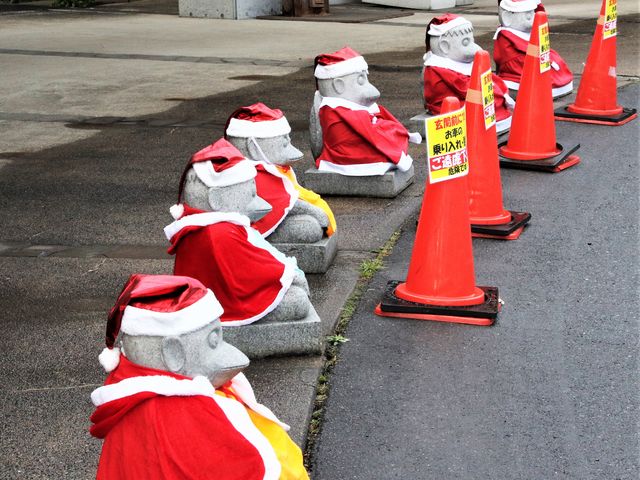 Ƃ񂳂̐F𗬃Z^[uς̂v̓eʐ^4