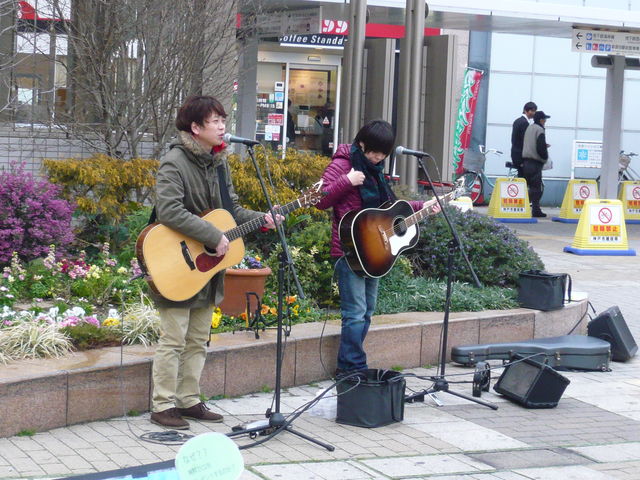 �n����J-POP���j�b�g�g���߂��ǁh���X�g���[�g���C�u�ł����B_�S�l28�����j�������g