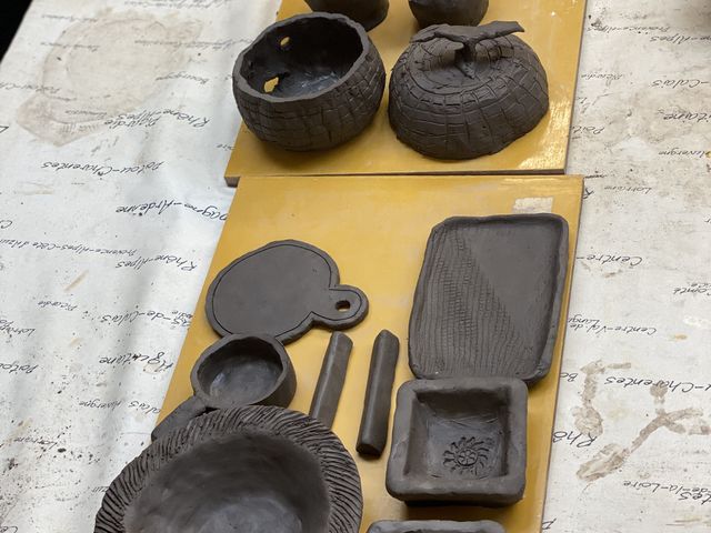 4�l���̍�i�ł��B_�A�g���G�V���J