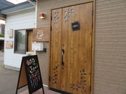 yosshyCake&Cafe ̓eʐ^1