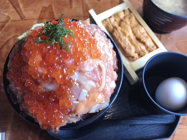 ���t�̒Ђ����ƃE�j_�ɓ������r�[���{�X���X�g����