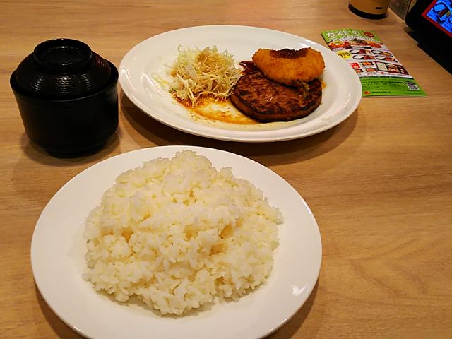 ˂񂳂̃KXg ΓX̓eʐ^2