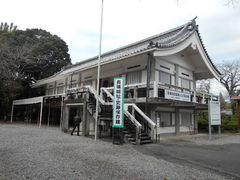 �g�V���[����̒��隬�j�Օۑ��قւ̓��e�ʐ^1