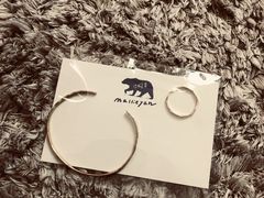 ͂邩̃ANZT[̌H[MALLIEYANy}[zւ̓eʐ^1