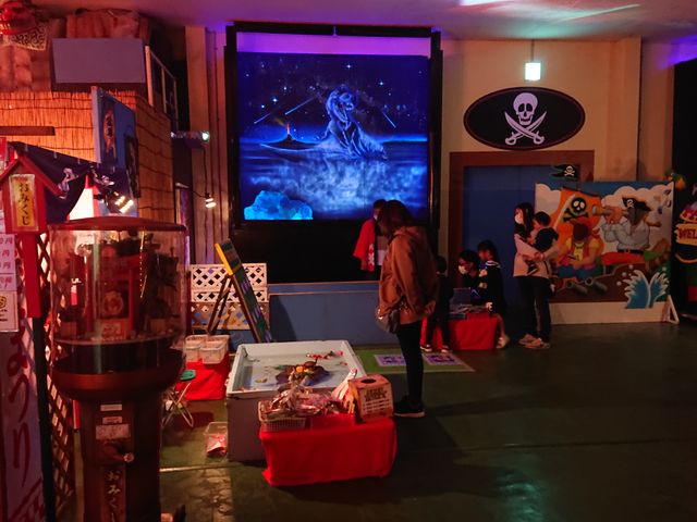 �C���⋰��  ��������Ƃ�_�r�[�g�����[���h