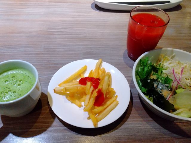 �|�e�g�A�[���[�A���ݕ��͕���ɂȂ��Ă܂��B_���|�A�[�� �����X