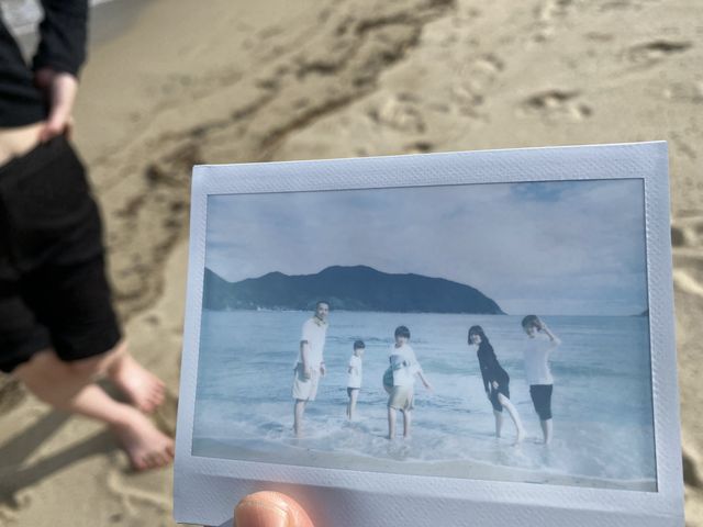 �A���o���ɂ܂ł��Ă��������A�Ƒ��̗ǂ��v���o�ł��B_irokuma kids