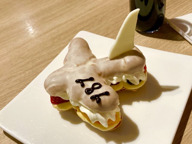 ���\�ȃ{�����[���ł�_�H�c�G�N�Z���z�e�����}