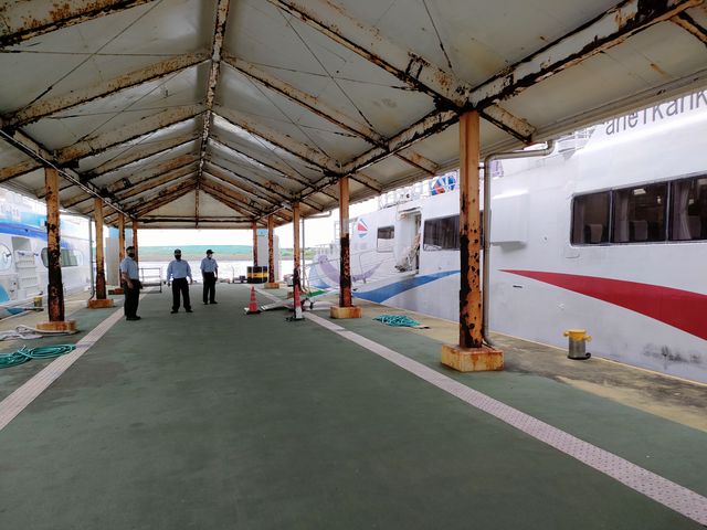 �����^�[�~�i���̏���_���h�ό�