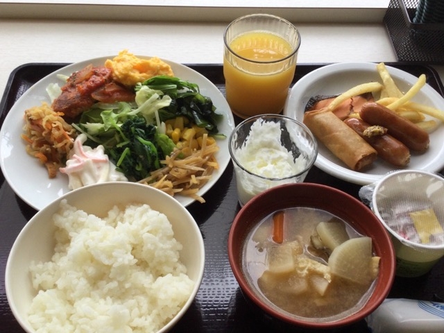 ���̈ꉟ���͓؏`�I_�z�e���E�B���O�C���^�[�i�V���i�����͌�